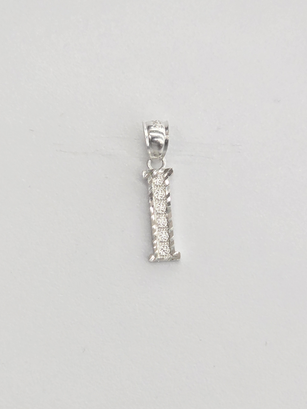 925 Sterling Silver Letter I Pendant